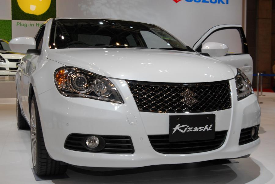  Suzuki Kizashi 2010 года  (фото 110 из 136)